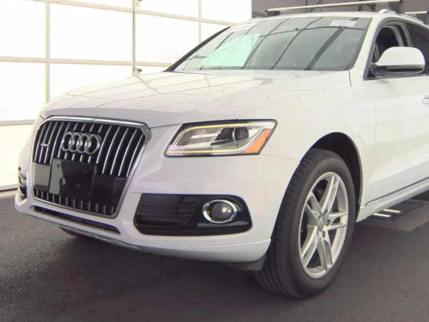 2016 Audi Q5 2.0T Premium photo 1