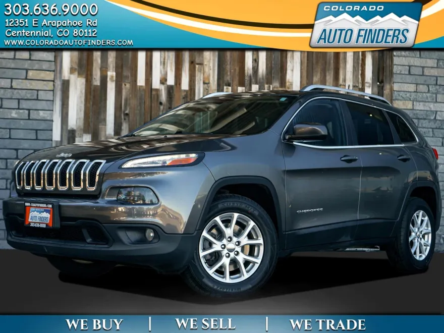 2016 Jeep Cherokee Latitude photo 1