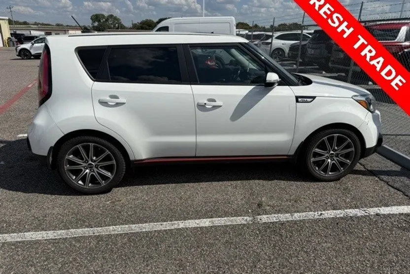 2018 Kia Soul Exclaim photo 1