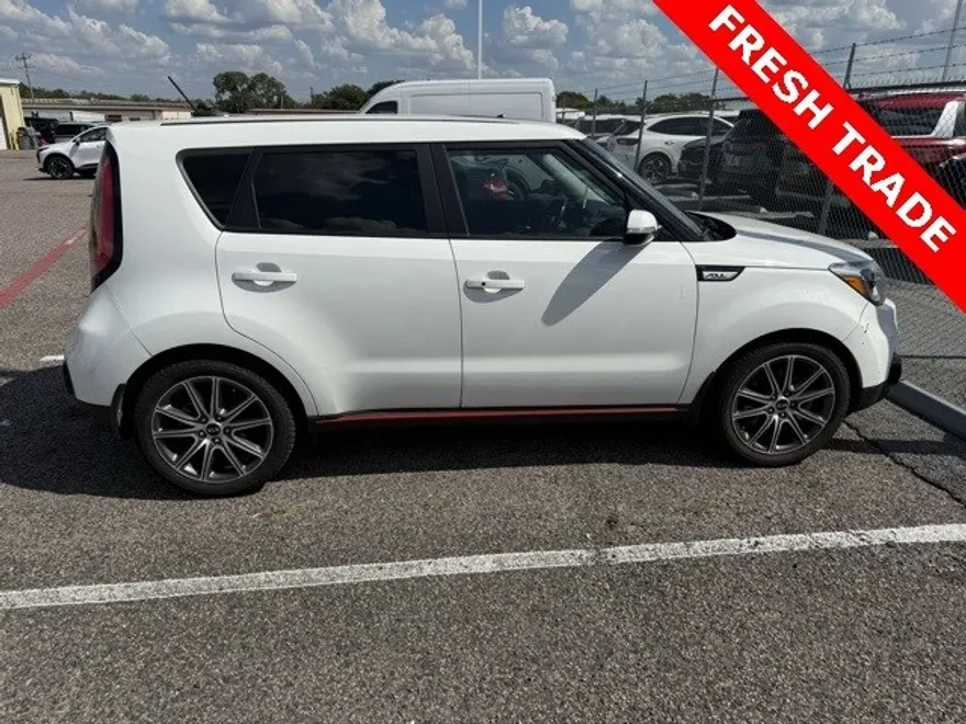 2018 Kia Soul Exclaim photo 1