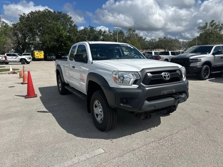 2014 Toyota Tacoma Base photo 1