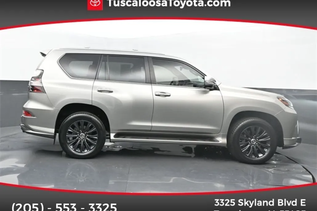2023 Lexus GX 460 Luxury photo 1