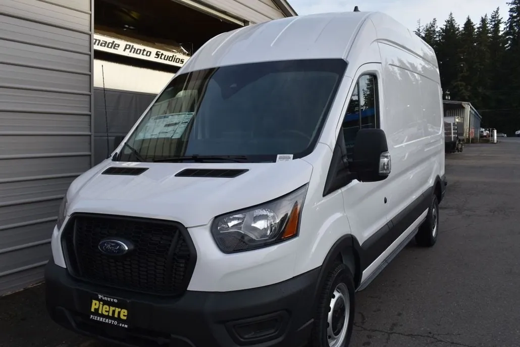 2025 Ford Transit photo 1