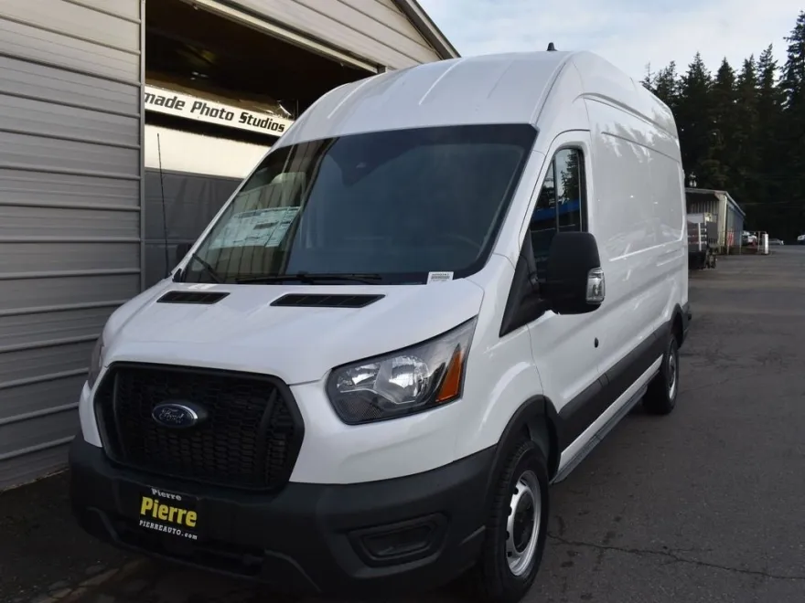2025 Ford Transit photo 1