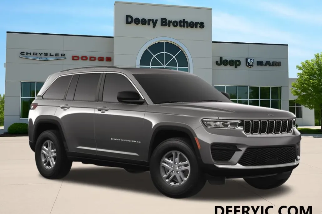 2025 Jeep Grand Cherokee Laredo Altitude photo 1
