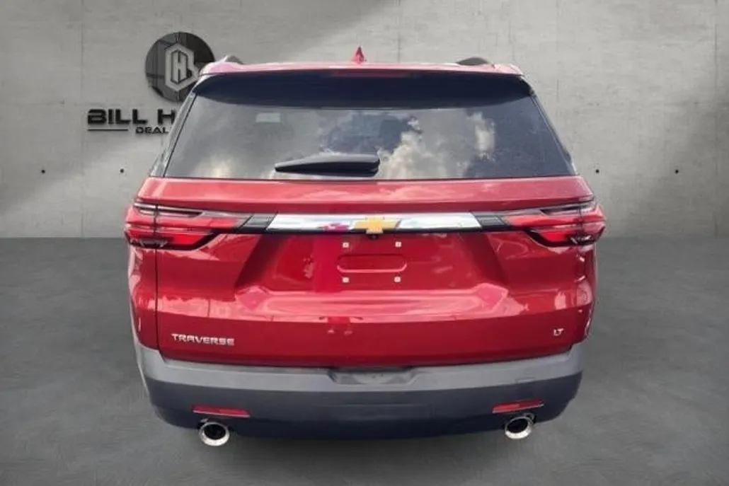 2023 Chevrolet Traverse 3LT photo 1