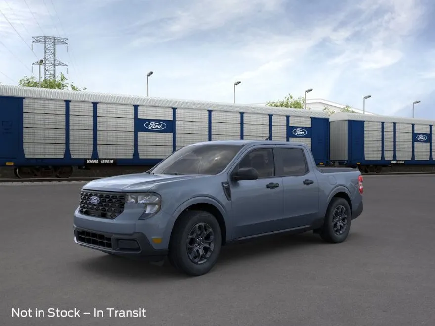 2025 Ford Maverick XLT photo 1