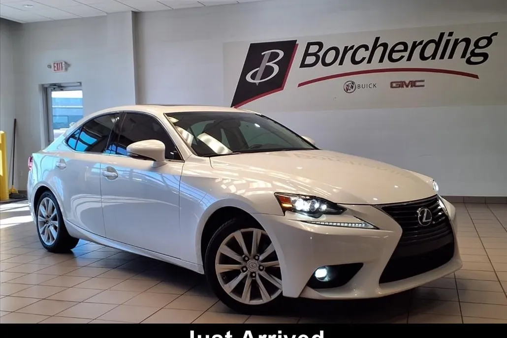 2015 Lexus IS 250 photo 1