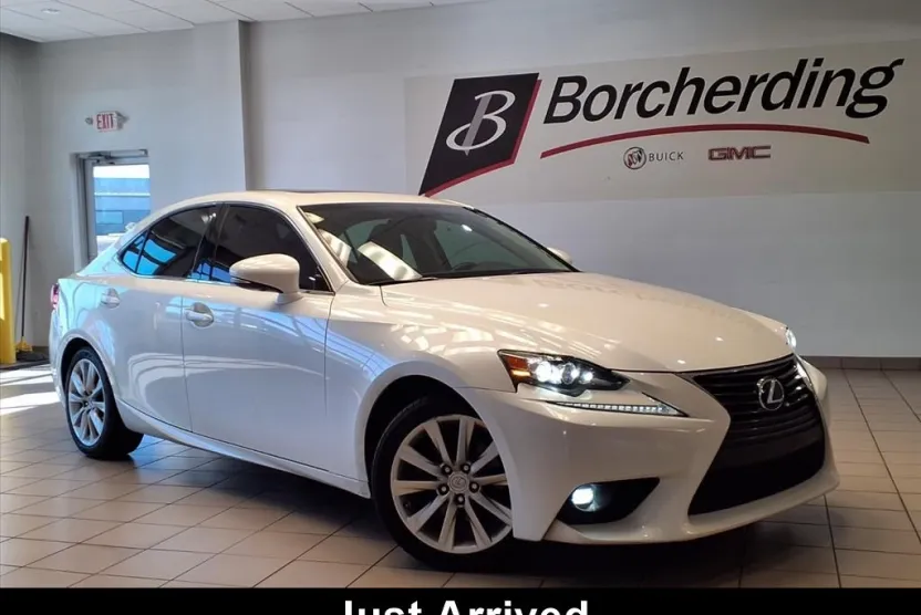 2015 Lexus IS 250 photo 1