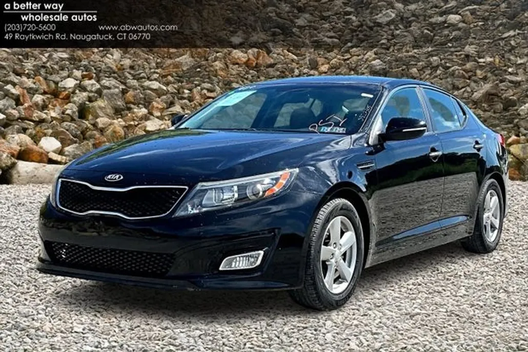 2015 Kia Optima LX photo 1