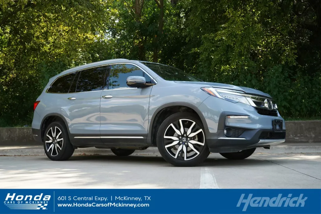 2022 Honda Pilot Touring photo 1