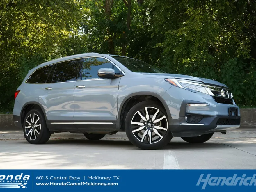 2022 Honda Pilot Touring photo 1