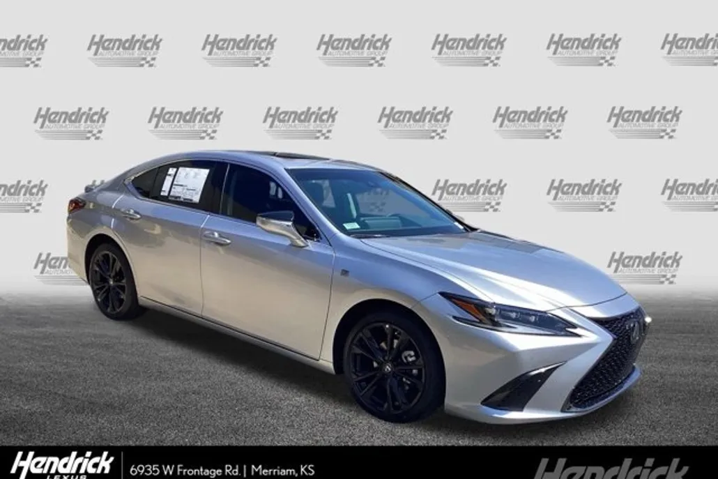 2025 Lexus ES 300h F SPORT Design photo 1