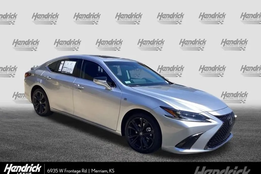2025 Lexus ES 300h F SPORT Design photo 1