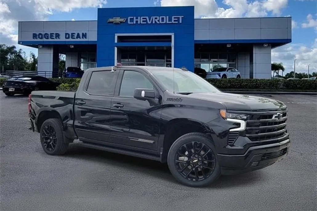 2026 Chevrolet Silverado 1500 High Country photo 1