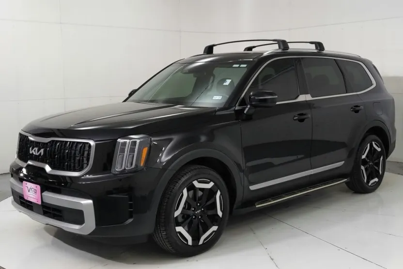 2024 Kia Telluride EX photo 1