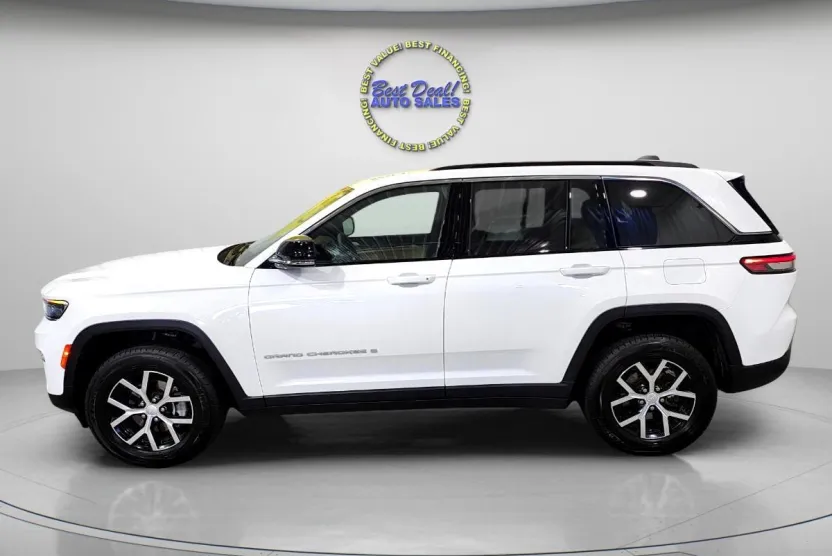 2024 Jeep Grand Cherokee Limited photo 1