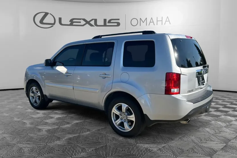 2015 Honda Pilot EX-L photo 1