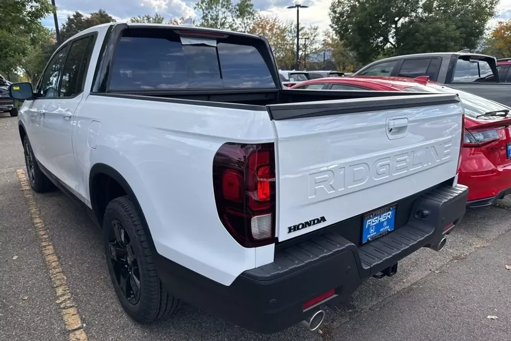 2026 Honda Ridgeline Black Edition photo 1