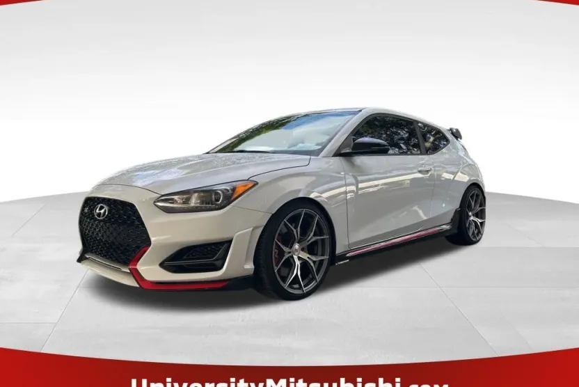 2020 Hyundai Veloster N photo 1