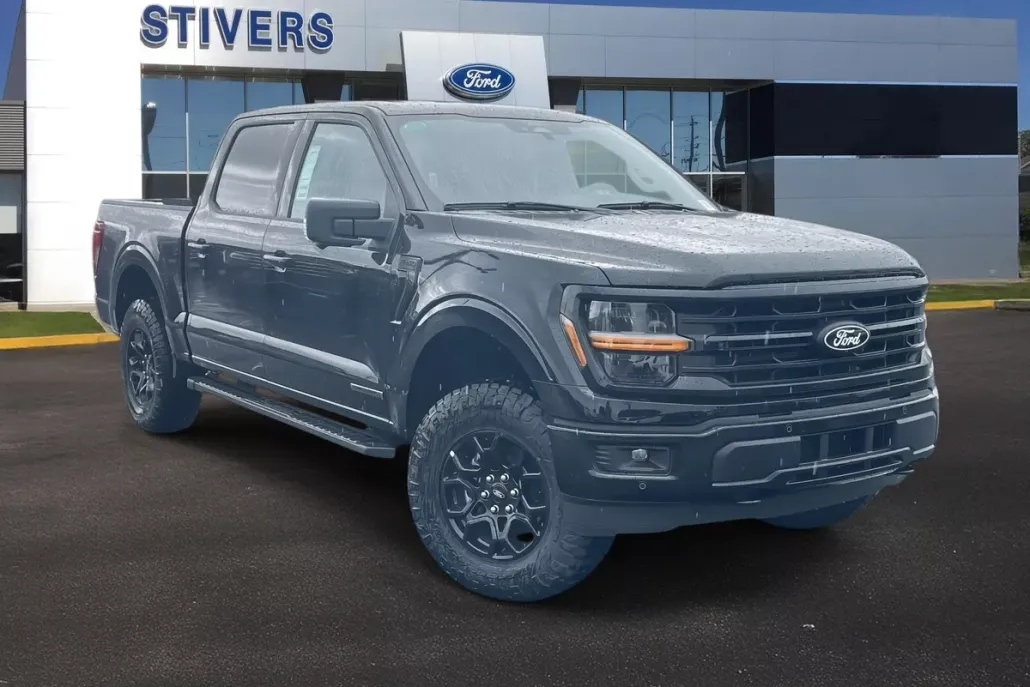2025 Ford F-150 XLT photo 1
