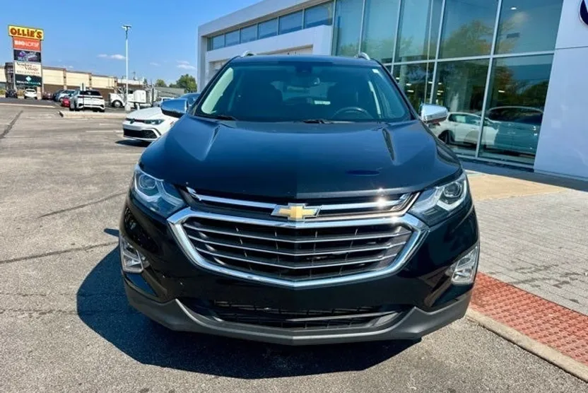 2020 Chevrolet Equinox Premier photo 1