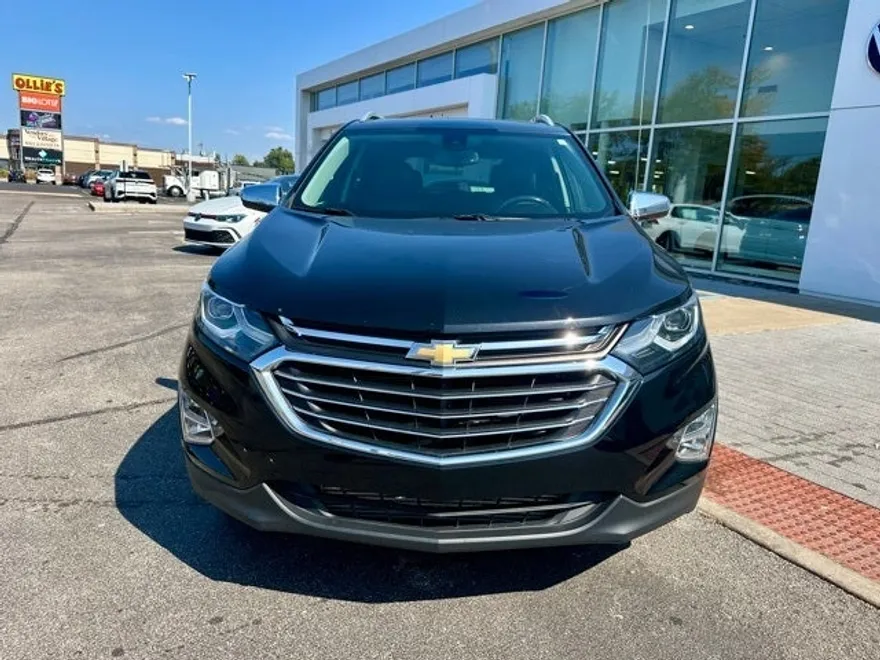 2020 Chevrolet Equinox Premier photo 1