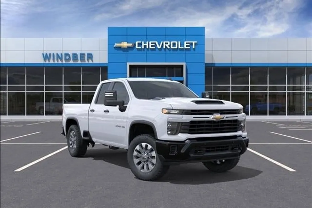 2026 Chevrolet Silverado 2500HD Custom photo 1