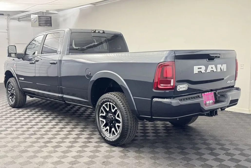 2025 Ram 3500 Longhorn photo 1