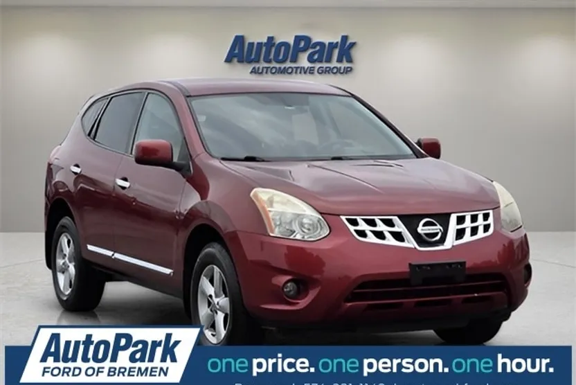 2013 Nissan Rogue S photo 1