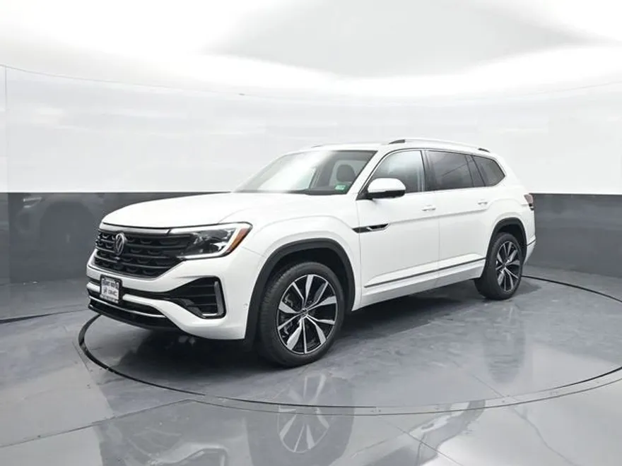 2025 Volkswagen Atlas SEL Premium R-Line photo 1