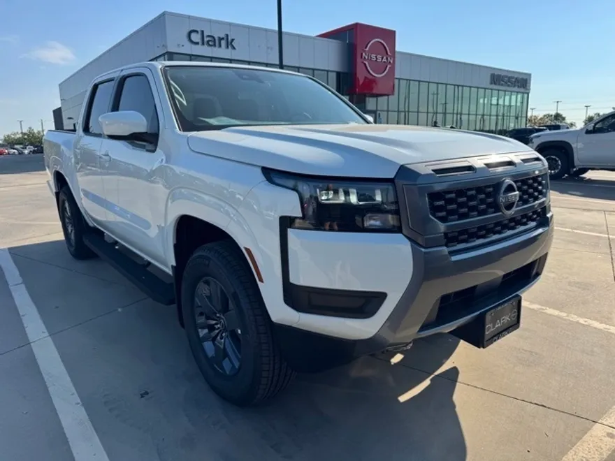2026 Nissan Frontier SV photo 1