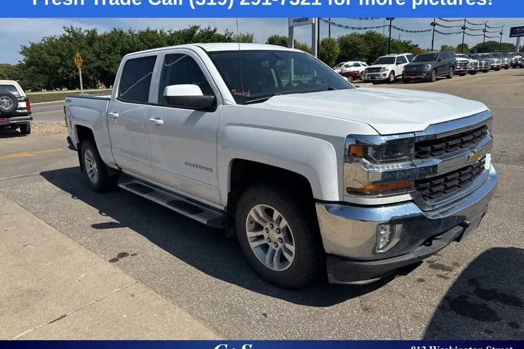 2018 Chevrolet Silverado 1500 LT photo 1