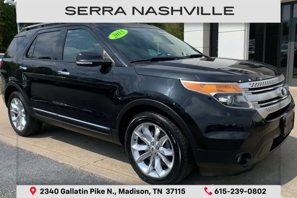 2015 Ford Explorer XLT photo 1