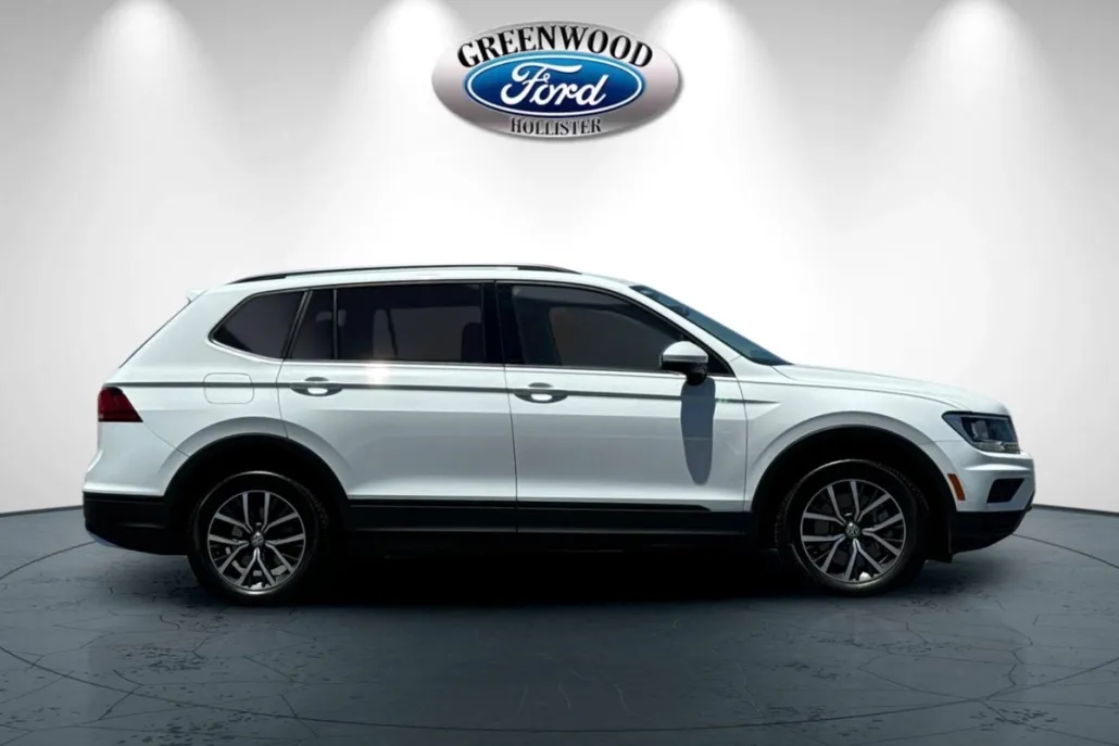 2021 Volkswagen Tiguan S photo 1