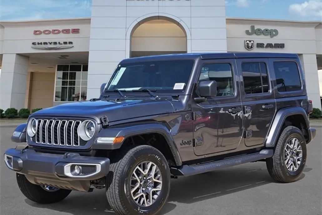 2025 Jeep Wrangler Sahara photo 1