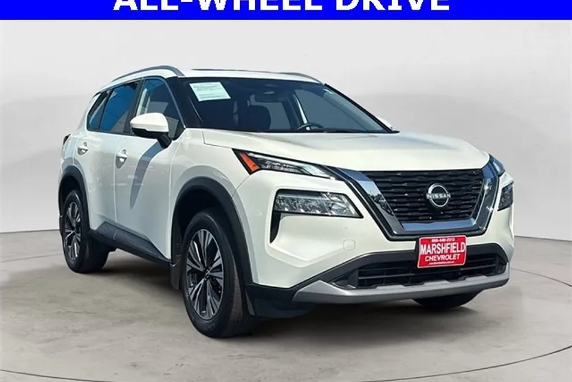 2022 Nissan Rogue SV photo 1