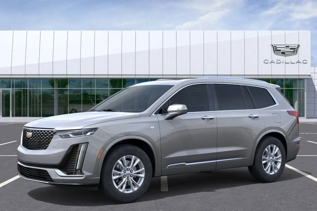 2025 Cadillac XT6 Luxury photo 1