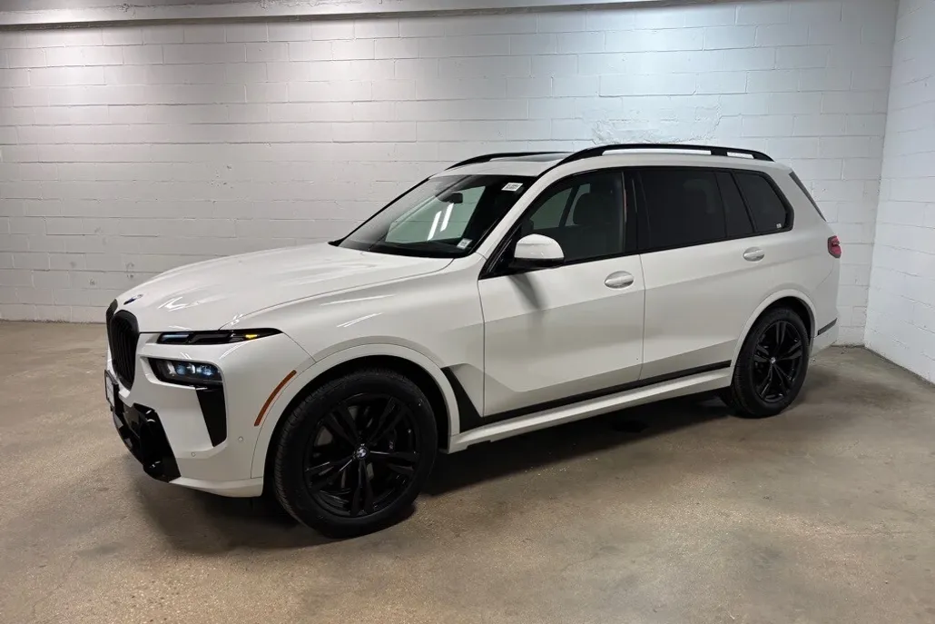2023 Bmw X7 xDrive40i photo 1