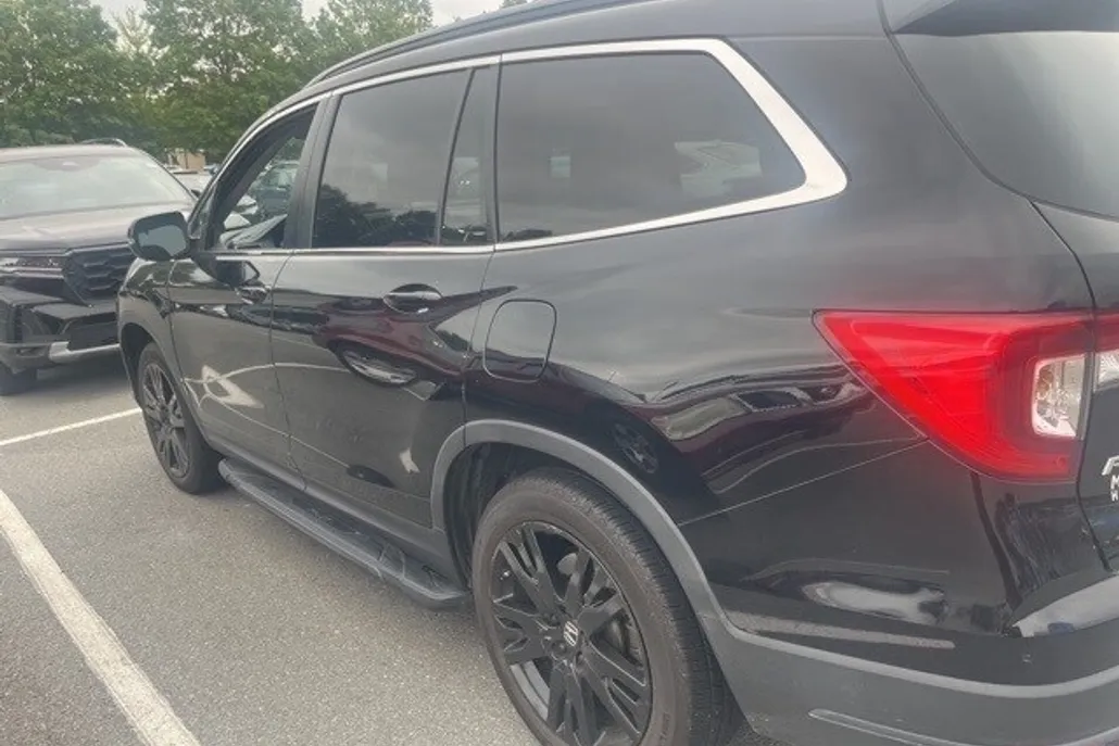 2022 Honda Pilot Special Edition photo 1