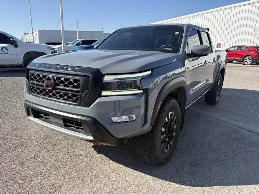 2024 Nissan Frontier PRO-4X photo 1