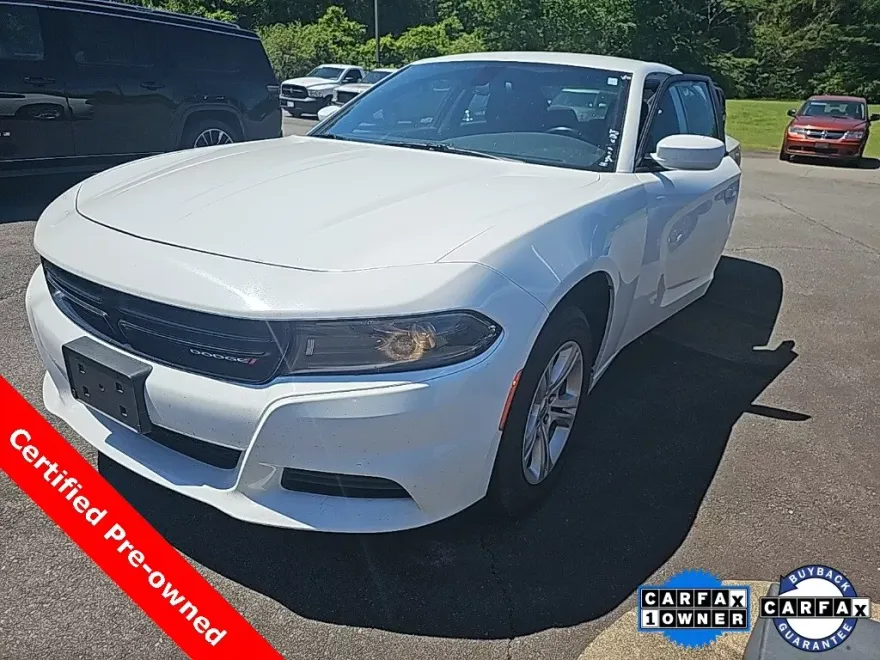 2022 Dodge Charger SXT photo 1