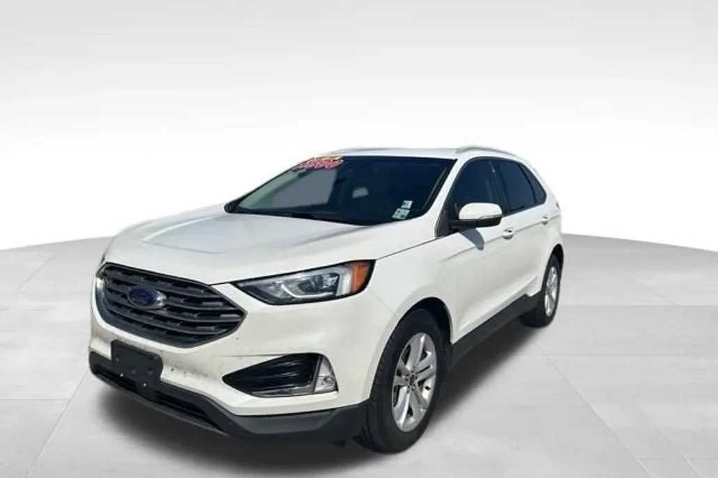 2020 Ford Edge SEL photo 1