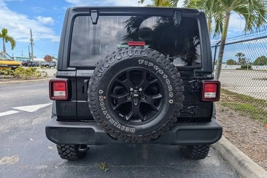 2021 Jeep Wrangler Unlimited Willys photo 1
