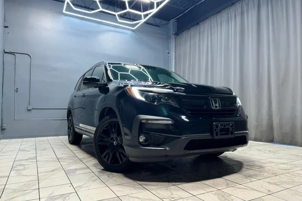 2022 Honda Pilot Special Edition photo 1