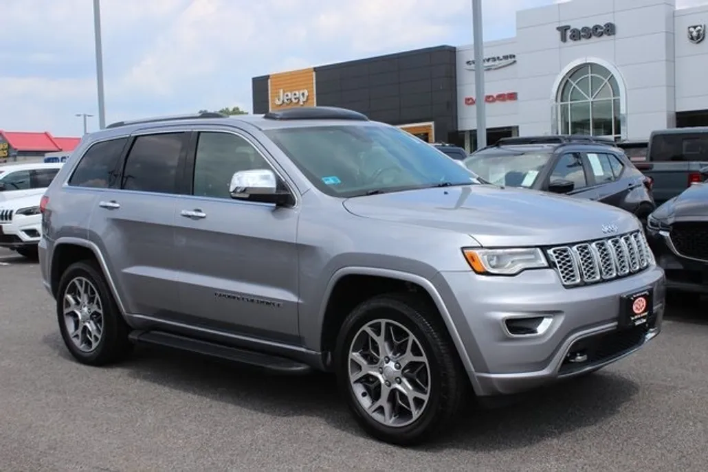 2021 Jeep Grand Cherokee Overland photo 1