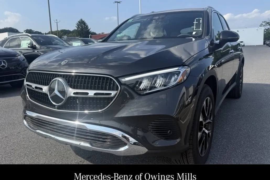 2025 Mercedes Benz GLC 350e 4MATIC photo 1