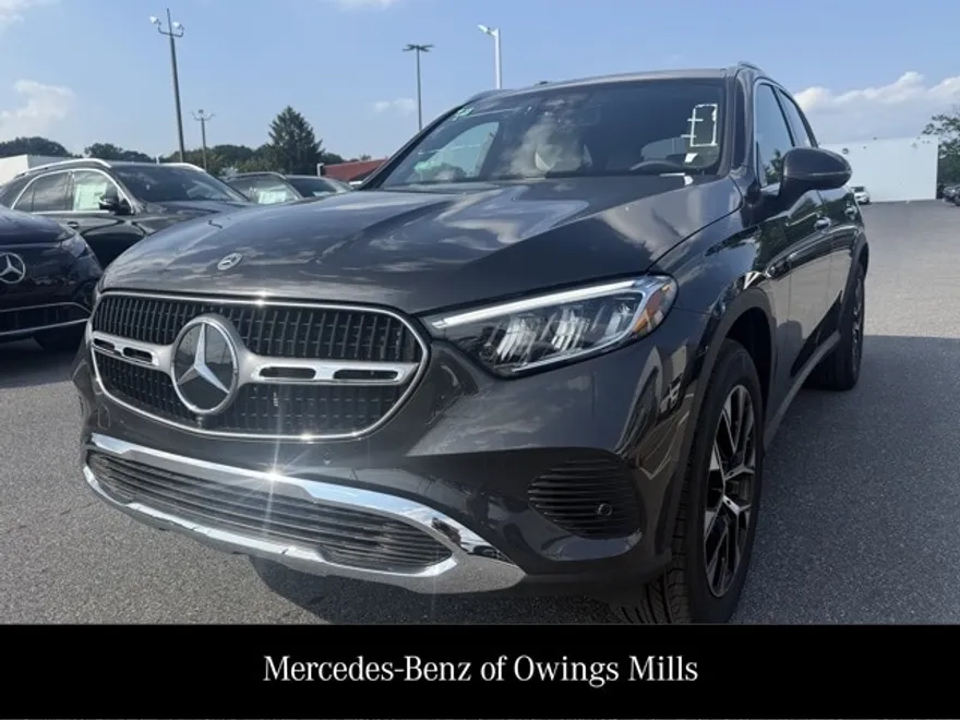 2025 Mercedes Benz GLC 350e 4MATIC photo 1