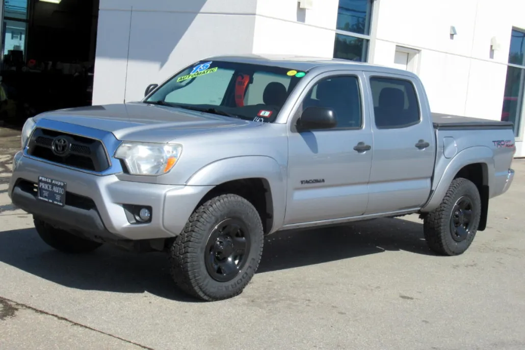 2015 Toyota Tacoma SR5 V6 4x4 Double Cab photo 1