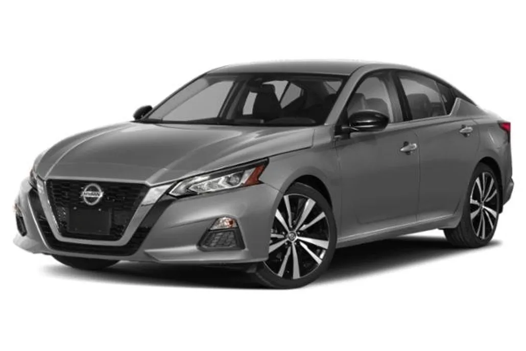 2022 Nissan Altima 2.5 SR photo 1
